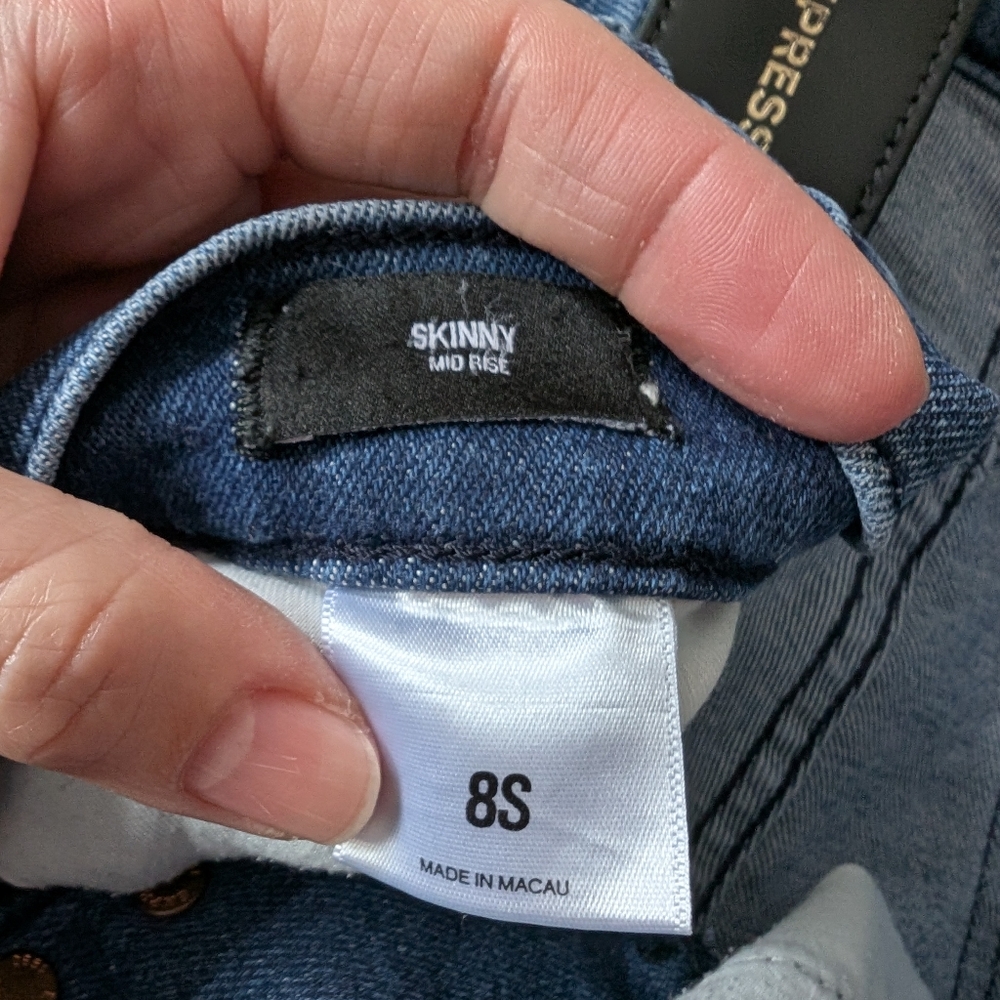 Express Skinny Jeans, Mid Rise, Petite 8, 8 Short - Picture 3 of 9
